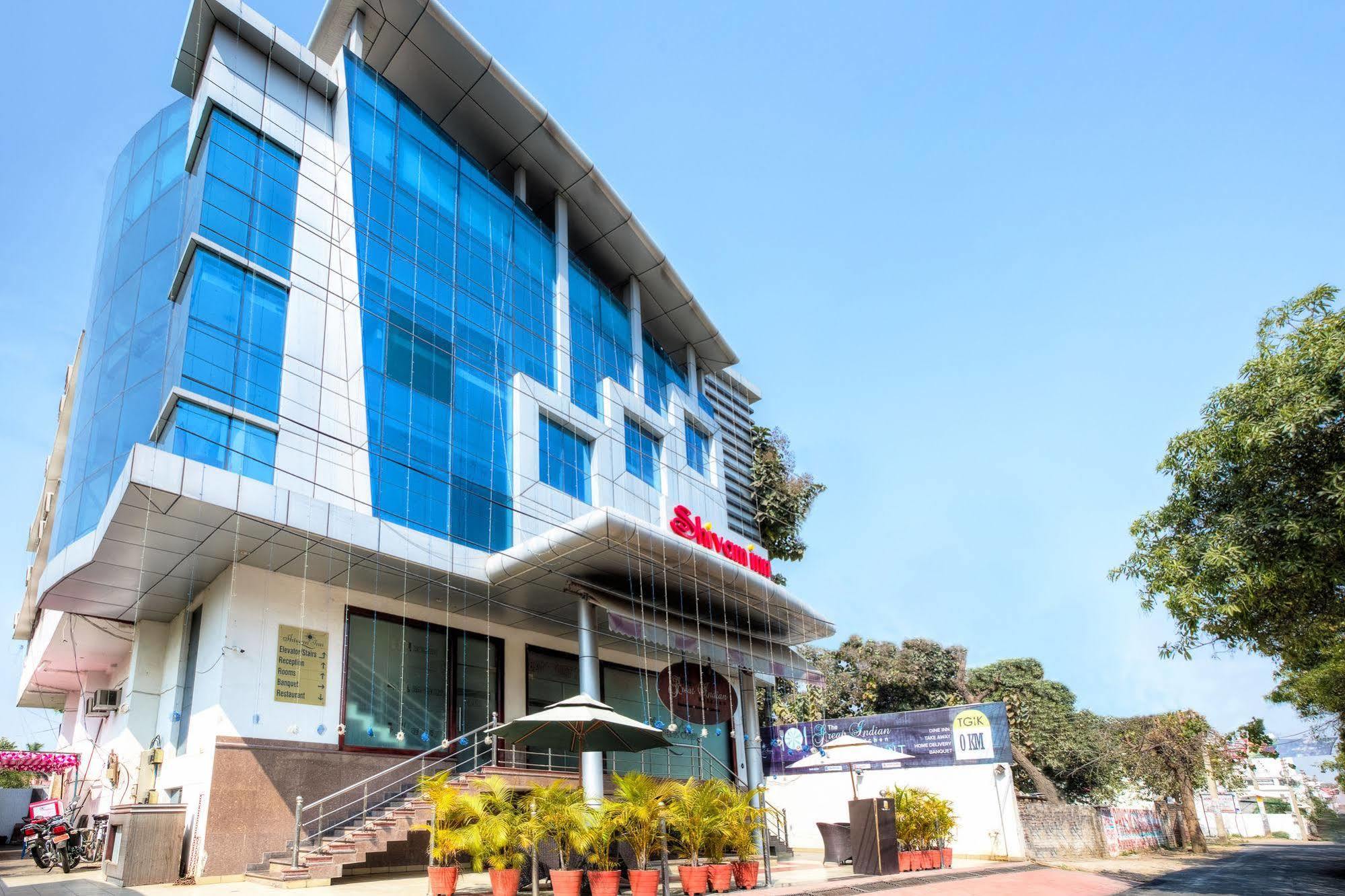 Treebo Shivam Inn Near Singapore Mall Лакхнау Екстер'єр фото